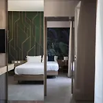 L'elegant Boutique Napels